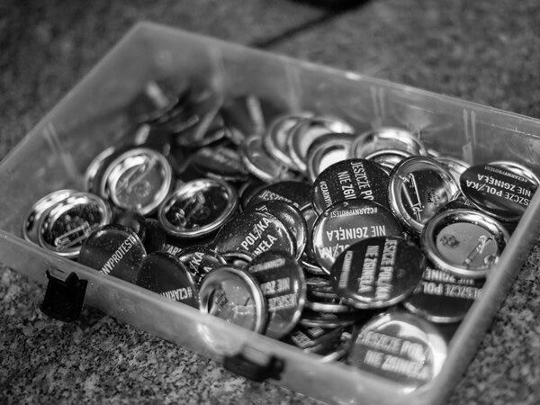 Pin Factory | #CzarnyProtest